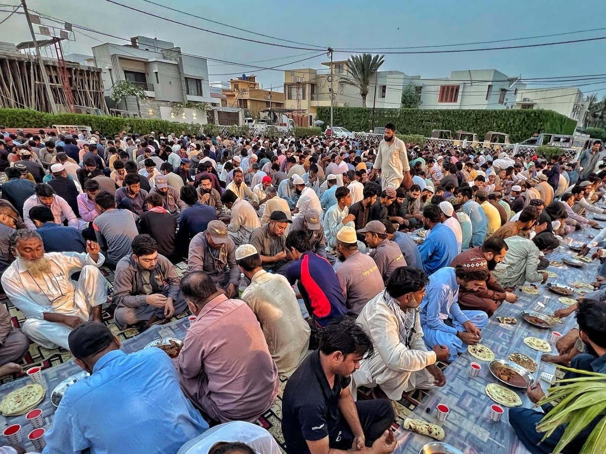 Sahar-o-Iftar Program 